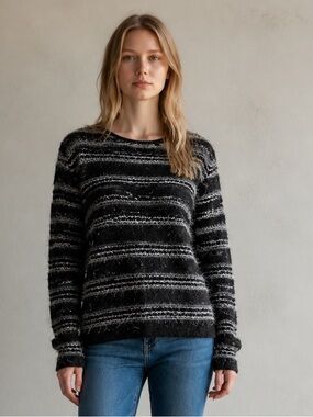 Grayse Gray White Striped Distressed Knit Crew Sweater L